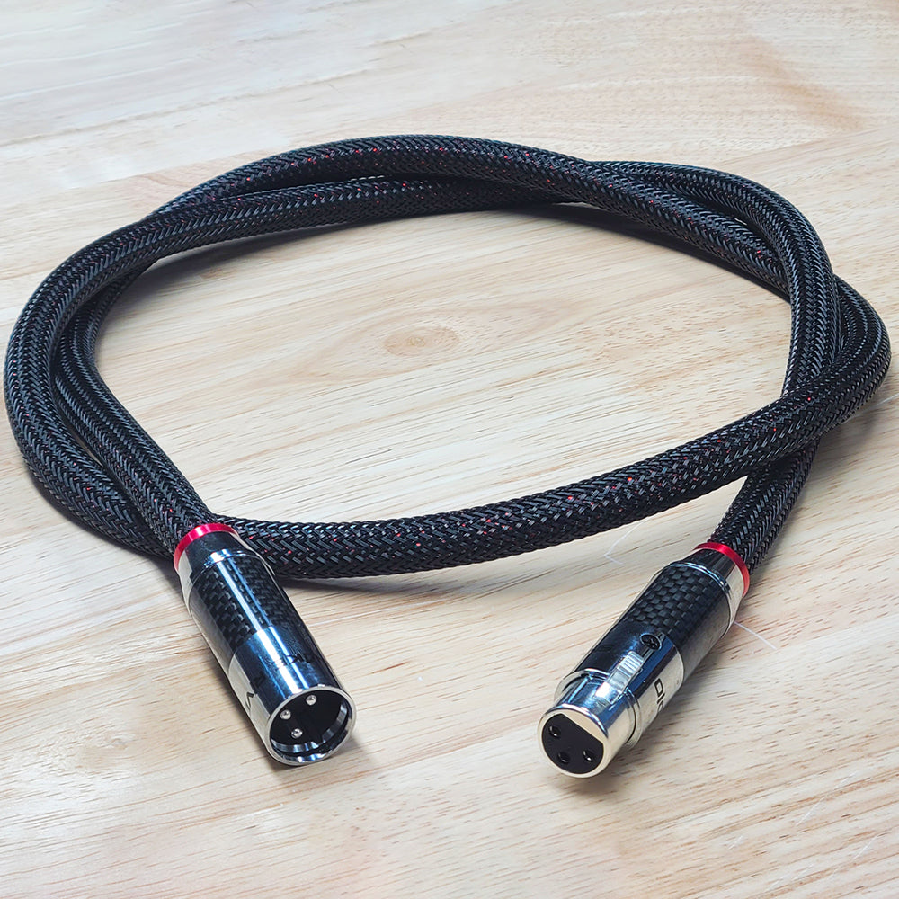 Takshaka Digital aes/XLR image 0